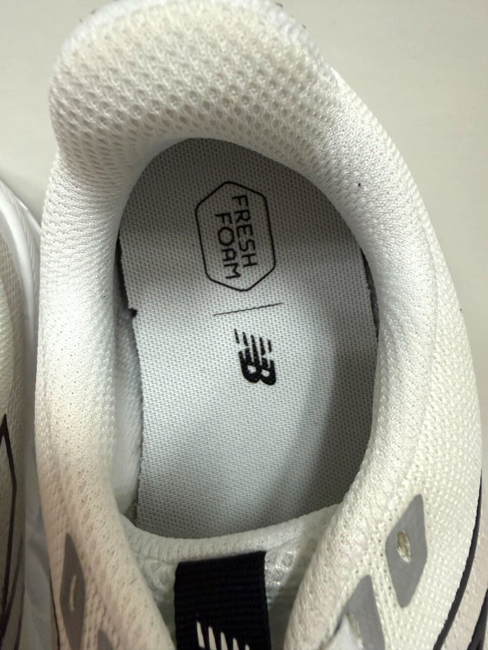 New Balance 520 v9 - Picture 11 of 12